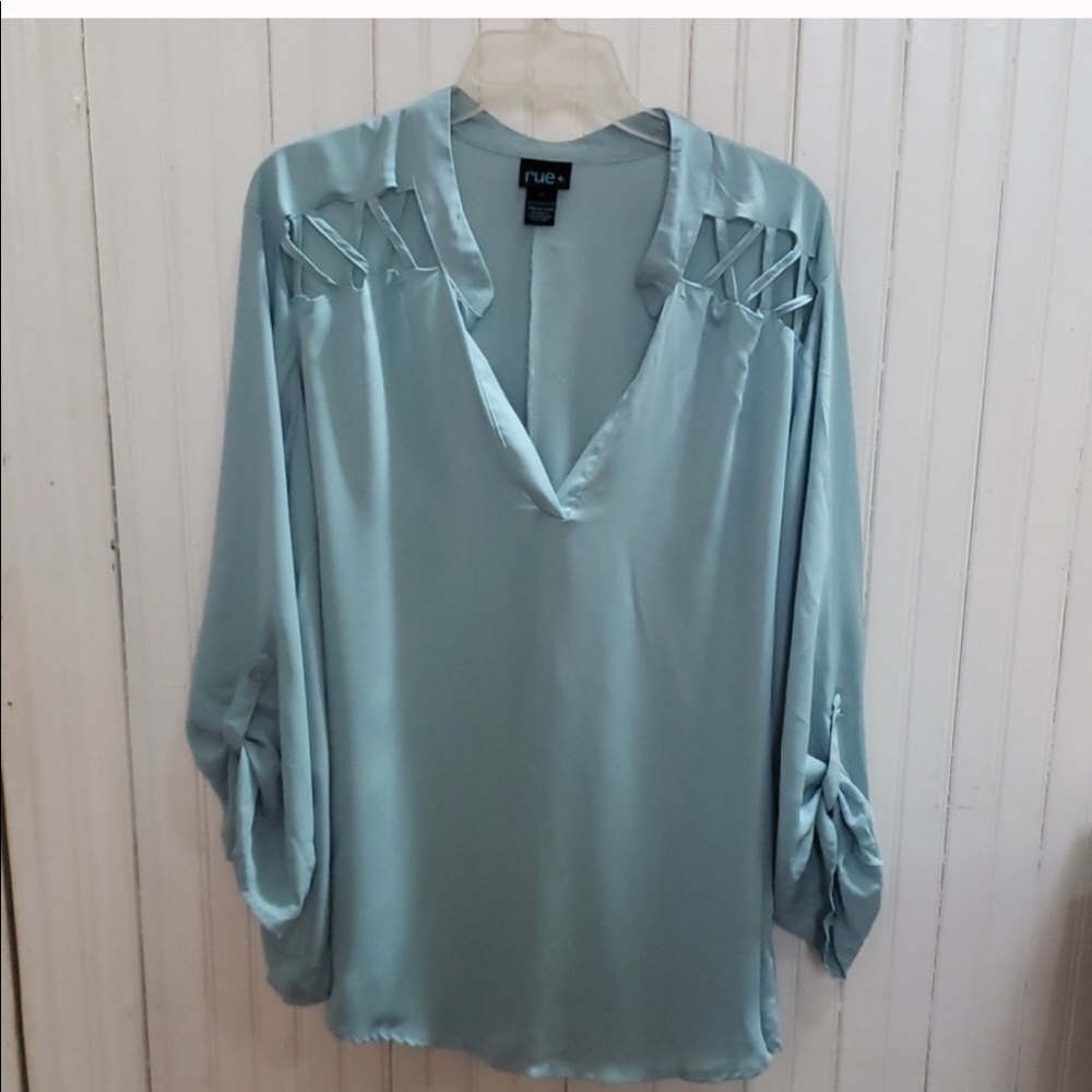 Powder baby blue rue 21 3x blouse top